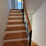 Getaway With Balcony - Four Bedroom With Balcony *