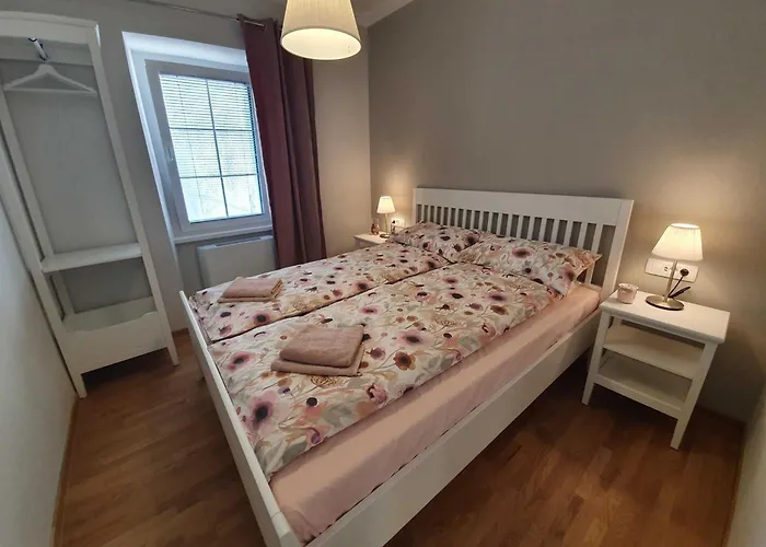 Getaway With Balcony - Four Bedroom With Balcony